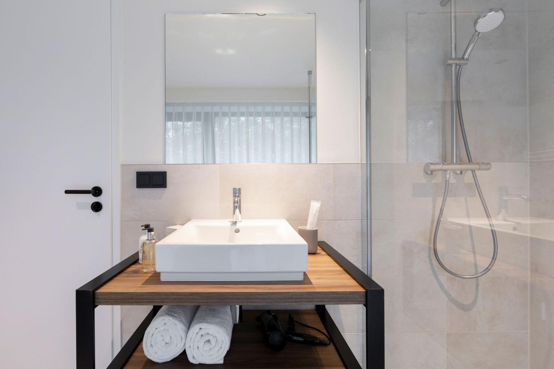 The Central Kirchberg - Smart Aparthotel Luxembourg Phòng bức ảnh